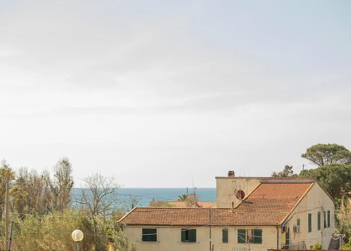 Lacona Mare By Helloelba
